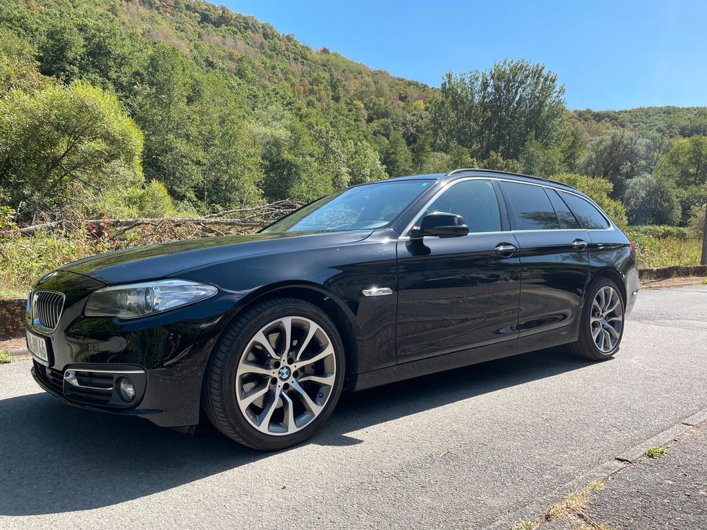 Image of BMW 530