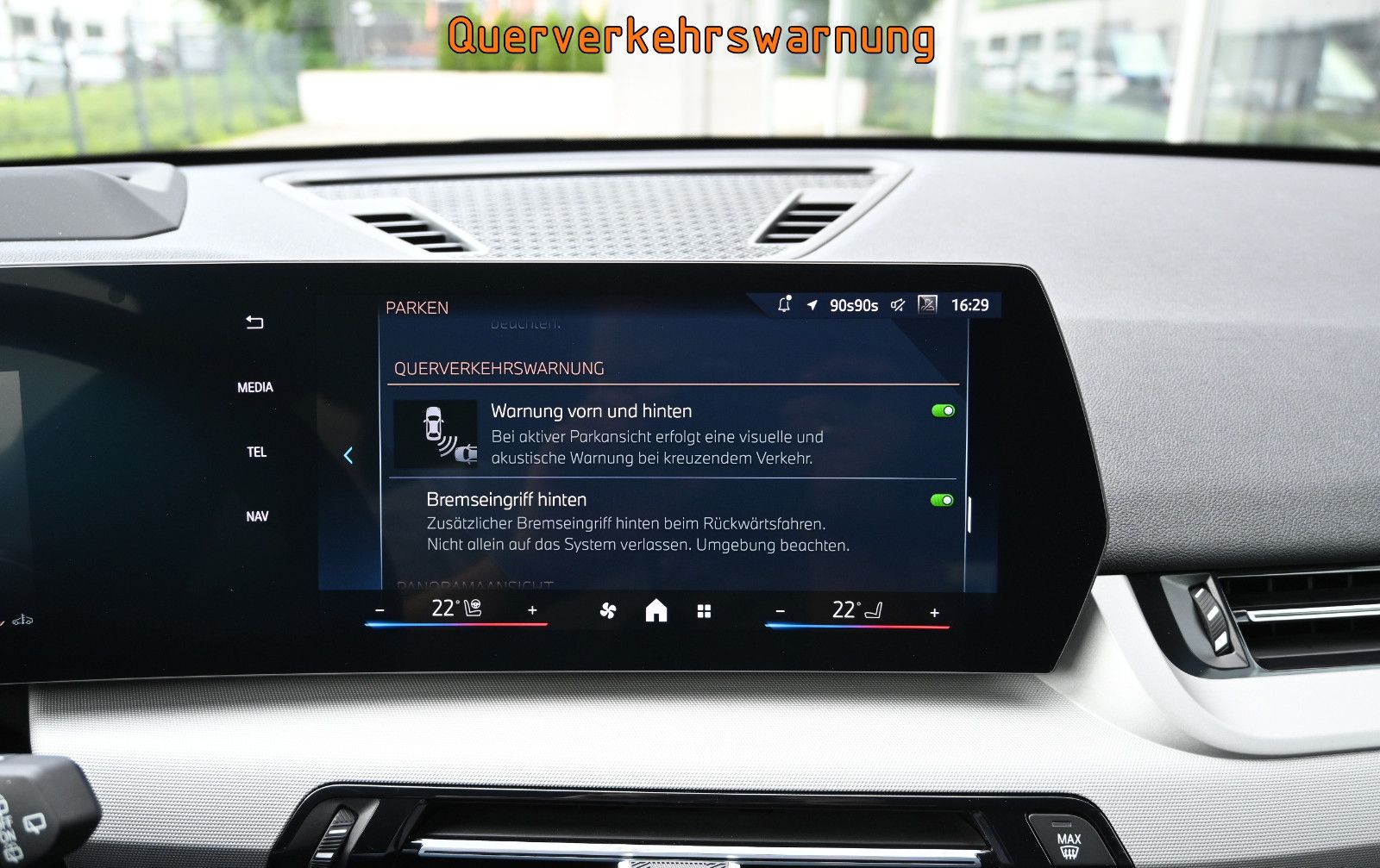 Fahrzeugabbildung BMW X1 xDrive20d °ACC°AHK°ADAPT.LED°HUD°HARMAN°360°