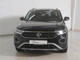 Volkswagen T-Roc 1.5 TSI GOAL DSG AHK/NAV/LED/RFK/ACC/SH - Jahreswagen in Berlin