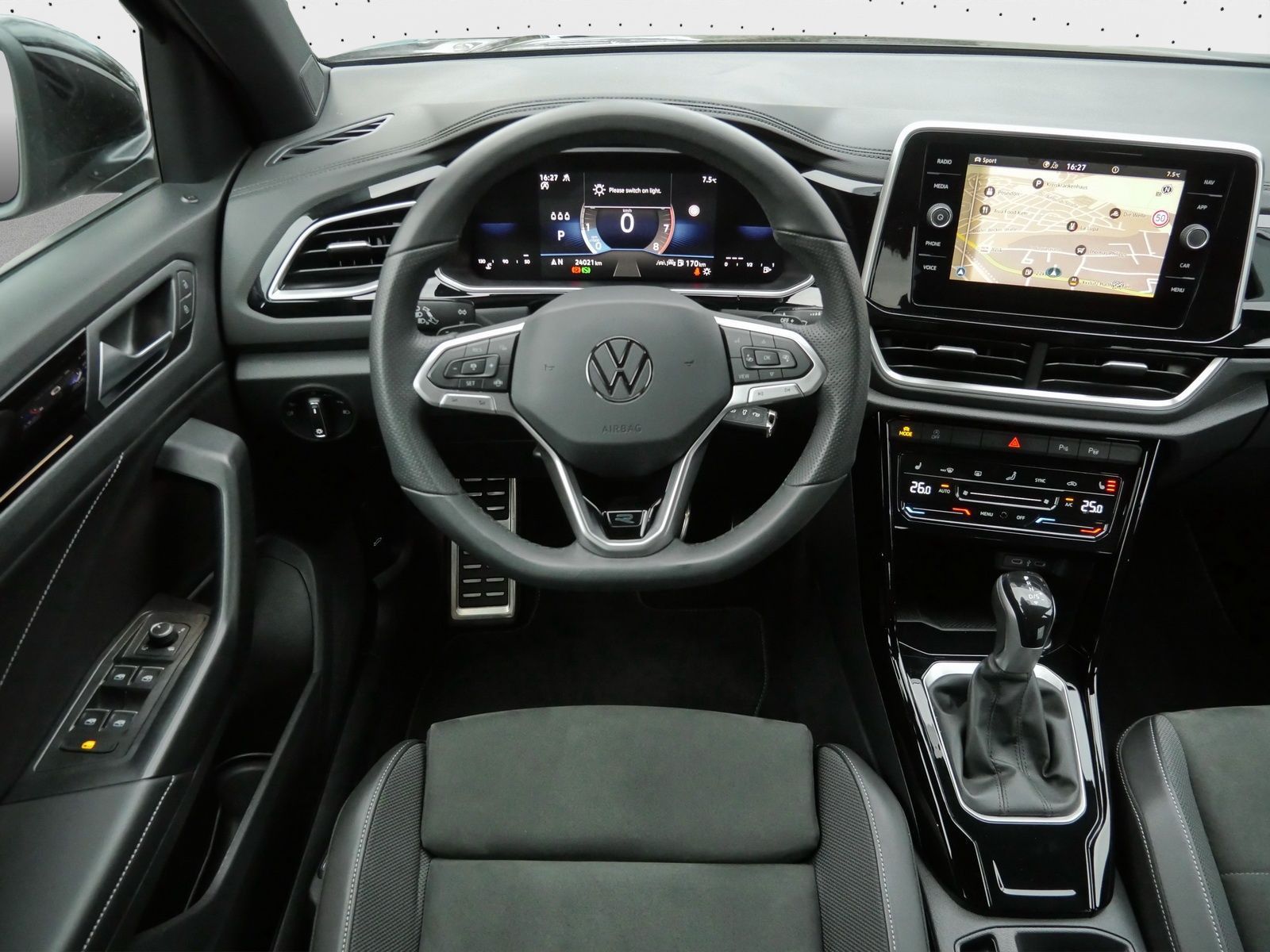 Volkswagen T-Roc - Bild 8