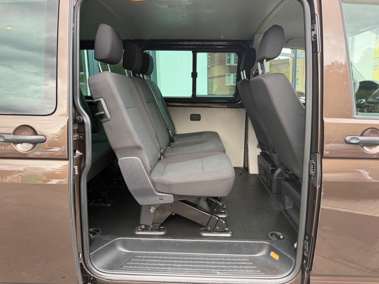 Volkswagen T6 Transporter 2.0 ZDI Kombi lang DSG 8-Sitzer