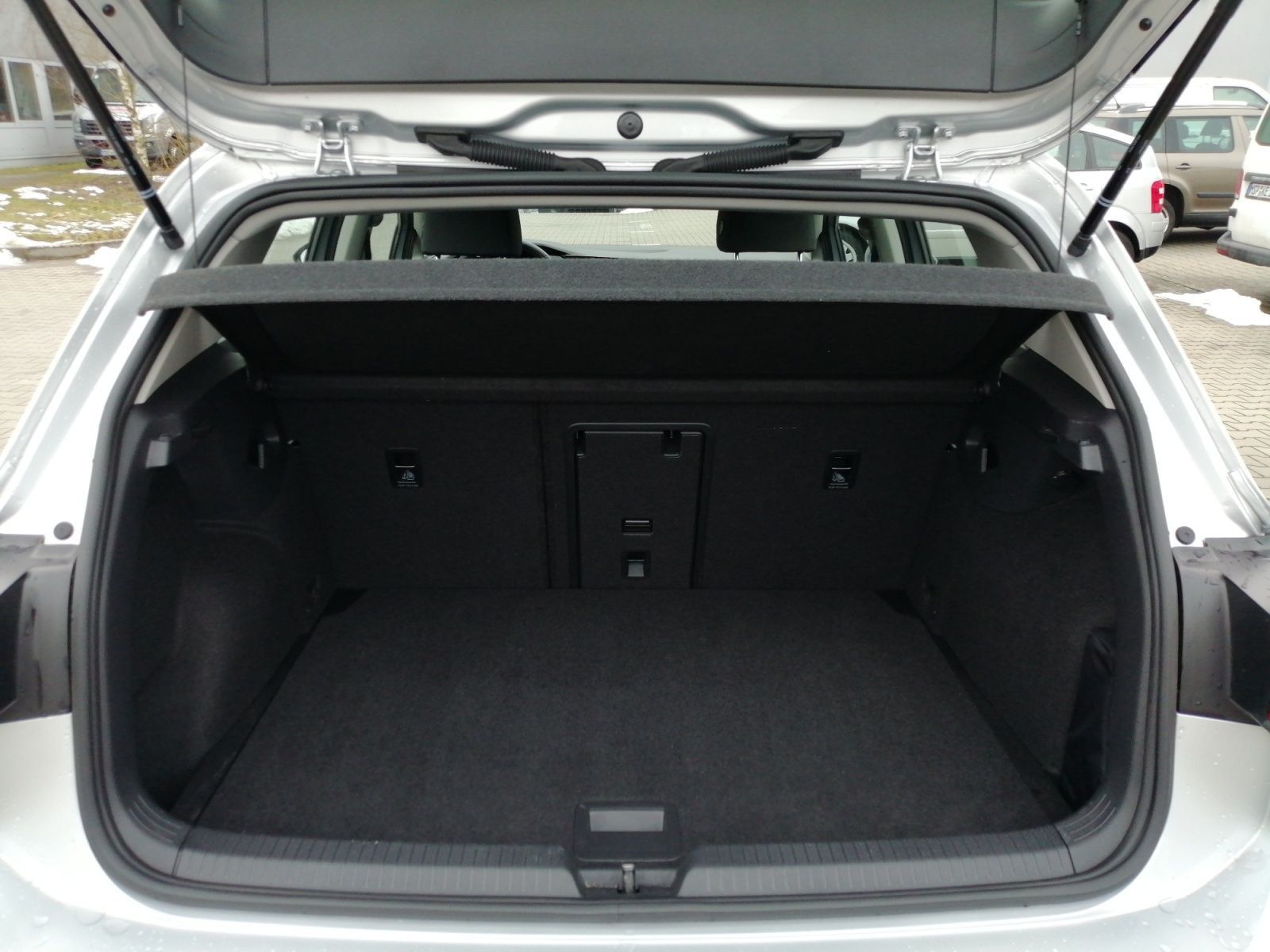 Volkswagen Golf - Bild 17
