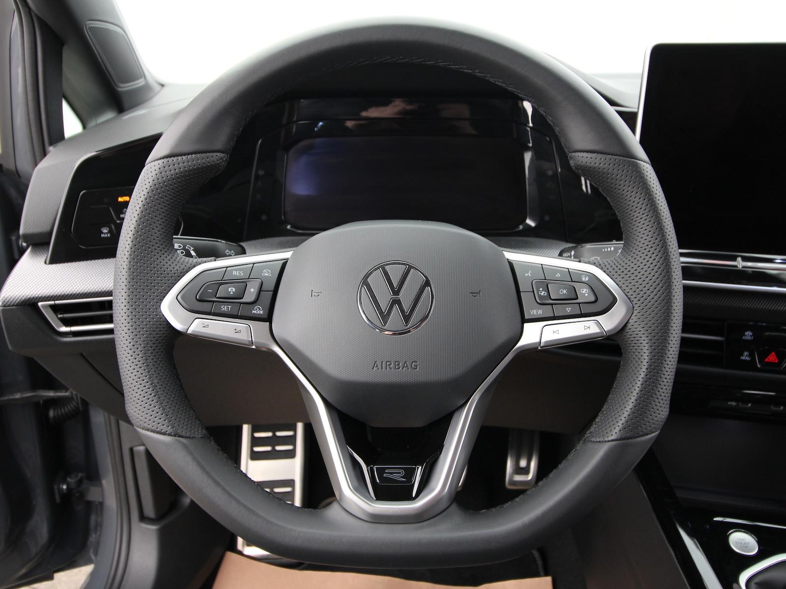 Volkswagen Golf VIII Variant 1.5 TSI R-Line LED+KAMERA+ACC, миниатюра 22