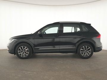 Volkswagen Tiguan - 9