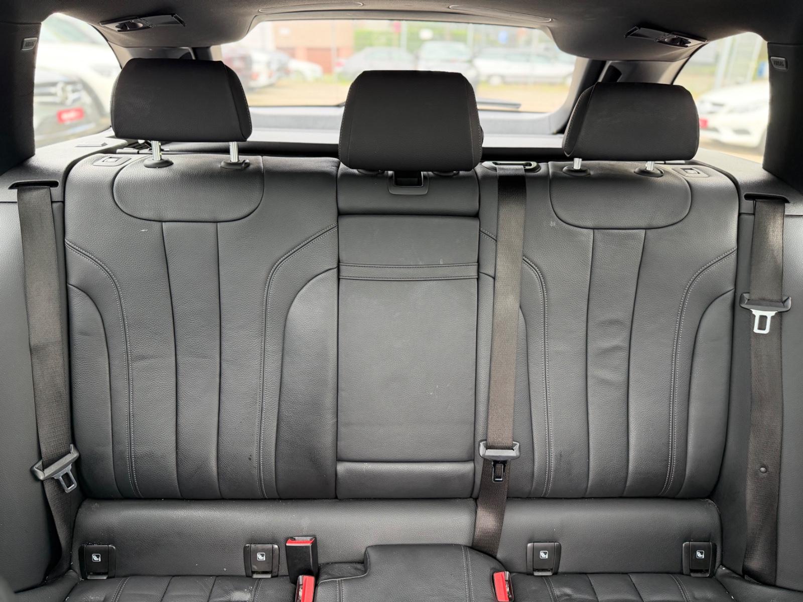 BMW 530d Touring*PANO*LEDER*HUD*LED*HIFI*APPLECAR*