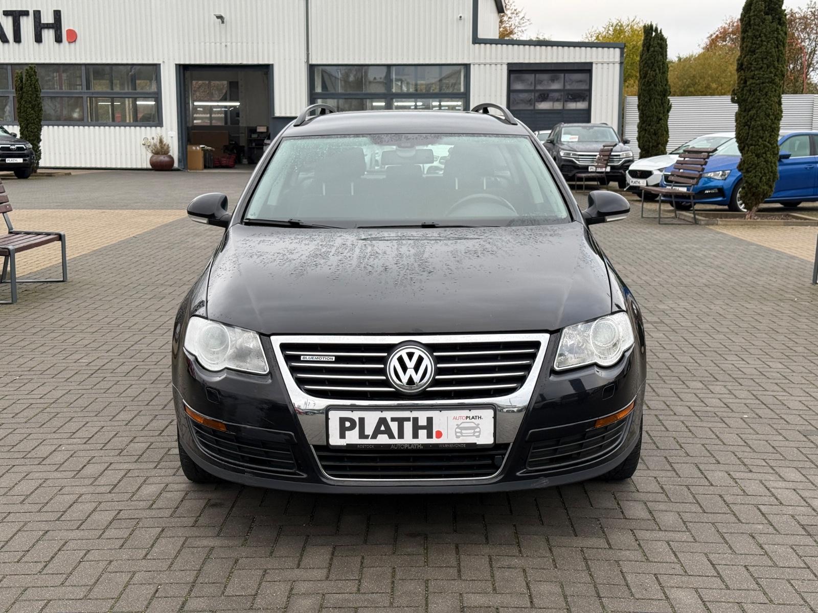 Volkswagen Passat 2008 — rear view