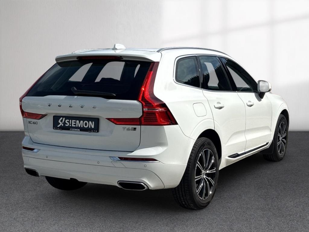 Volvo XC60 T6 AWD Inscription AHK Pano LED Sound Alarm