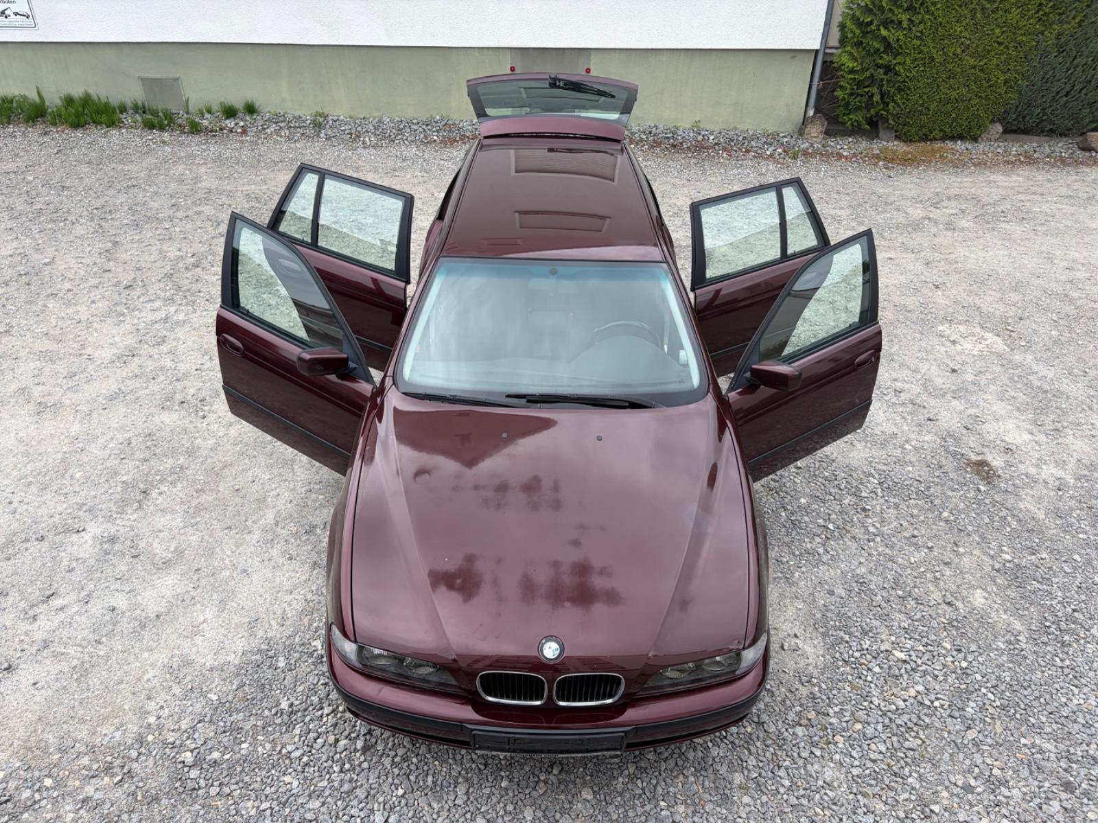 BMW 523i A Touring**AUTOMATIK**TÜV NEU**KLIMA**SZH**