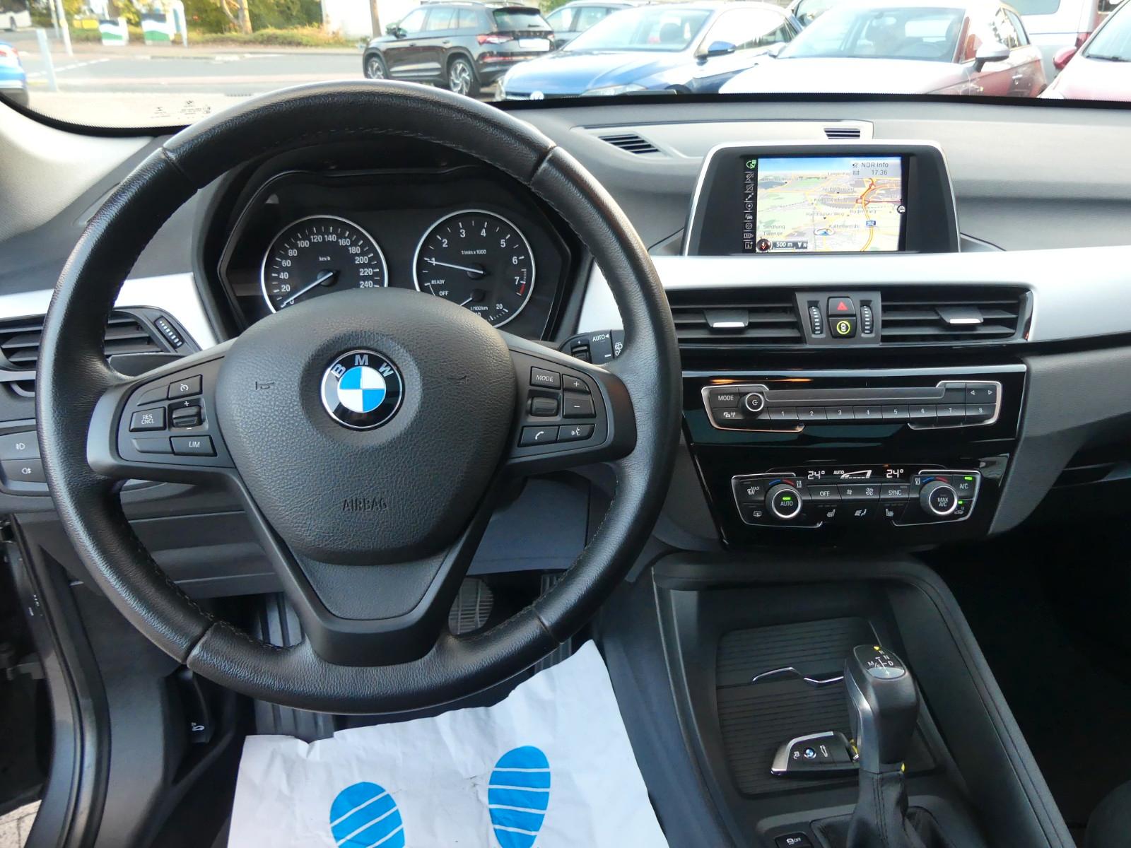 BMW X1 sDrive 18 i Advantage*Navi*Sitzhzg.*Panorama