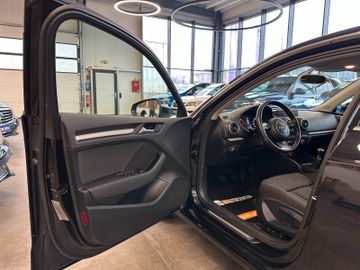 Audi A3 Sportback ambition *1. Hand*AHK*Klima*Radio*