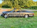 Mercedes-Benz 300CE-24V Cabrio - Mercedes-Benz mit LPG-Antrieb: Cabrio