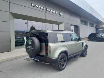 Land-Rover Defender - 8