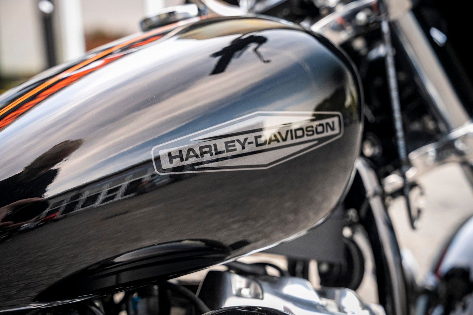 Fahrzeugabbildung Harley-Davidson SOFTAIL STANDARD FXST - VORVERLEGTE - SPEICHE