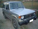 Mitsubishi Pajero I 2.5 TD 84CV Autoc. Clima - Mitsubishi Pajero mit Diesel-Antrieb: 2.8