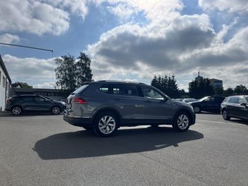 Volkswagen Tiguan Allspace - 7