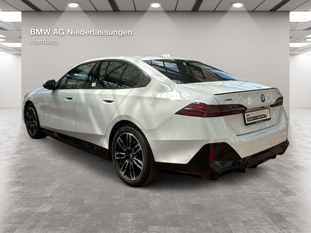 BMW 550 — fotografia 3