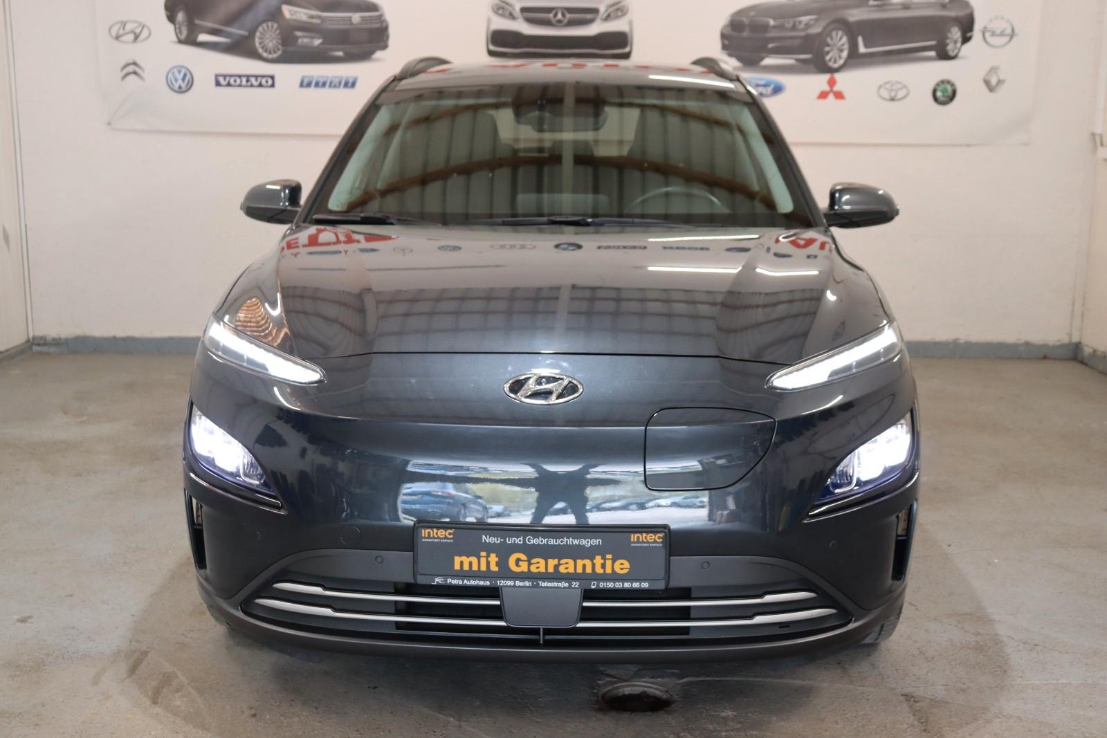Hyundai Kona Trend Elektro 2WD Wärmapumpe 64 KWH