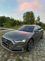 Audi A8 50 TDI 4xSitzk/4xMassa/Nachts./Standhzg/2xTV - Audi A8: 2.5