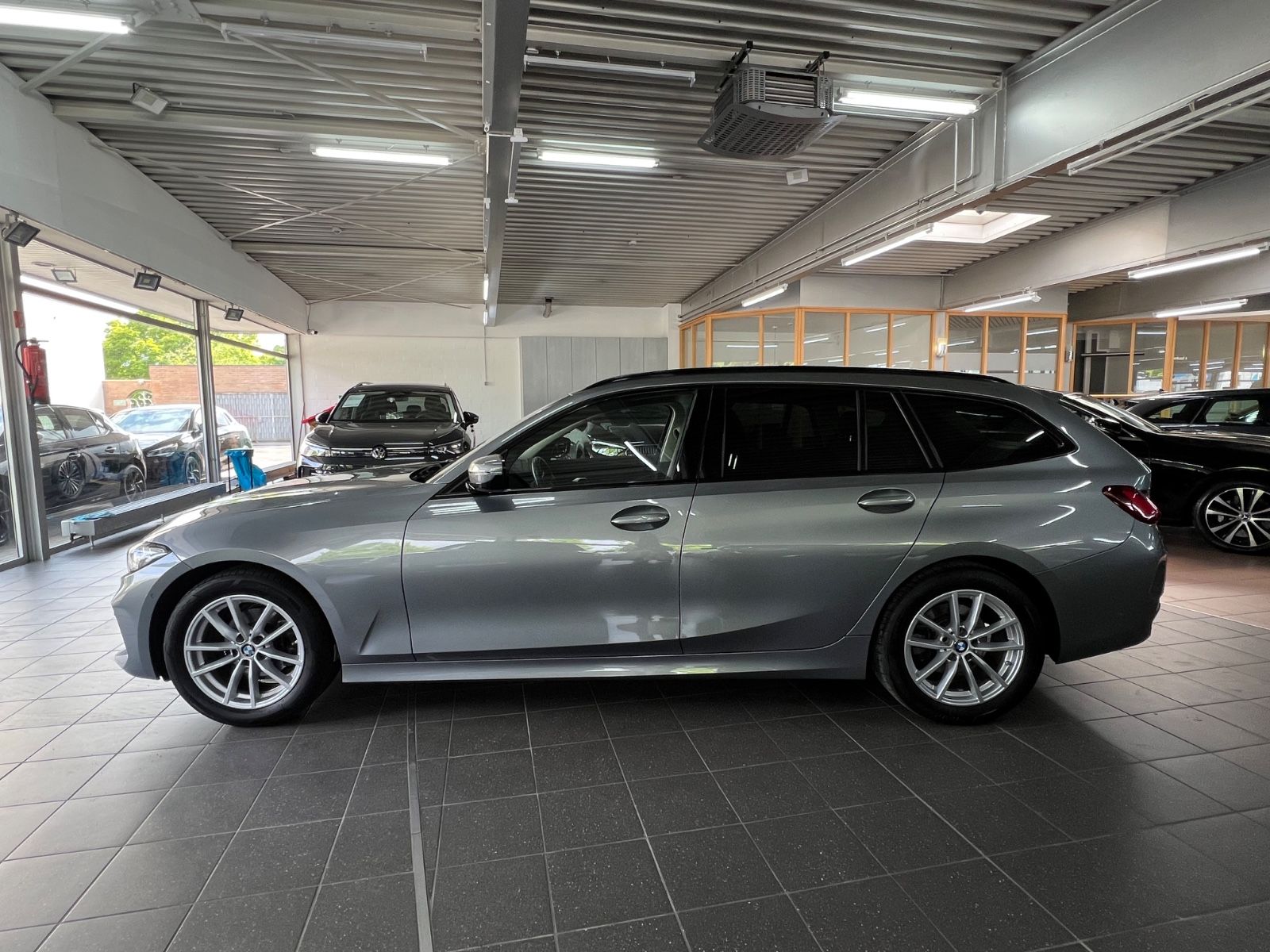 BMW 318d Touring HuD+Spur+HiFi+Park Assist+LED+uvm. foto 20