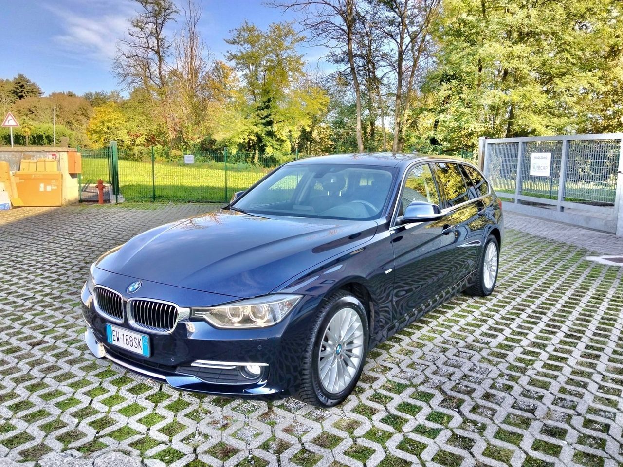 BMW 320 - 1