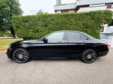 Mercedes-Benz E 220 d AMG Line, 360°,19 Zoll,KeylessGo,82Tkm - mit Diesel-Antrieb: 1.8