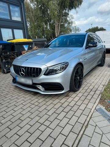 Mercedes-Benz Mercedes C63 AMG Top Zustand