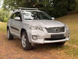 Toyota RAV 4 mit AHK, 4x4 Allrad, 2,2 Diesel - gebrauchte Toyota RAV 4 aus dem Jahr 2012