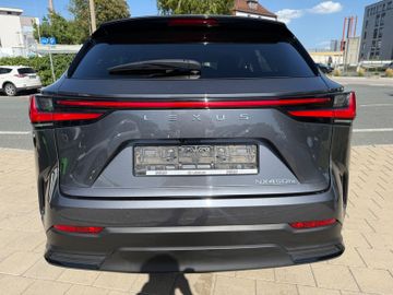 Lexus NX 450h - 8