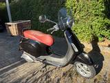 Vespa Primavera 50 2T Gut gepflegt, vielseitige Extras - Vespa Motorräder in Stuttgart