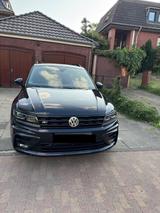 Volkswagen Tiguan 2.0 TSI DSG 4M R Line Standheizung 8 Fach - VW Tiguan Gebrauchtwagen in Duisburg