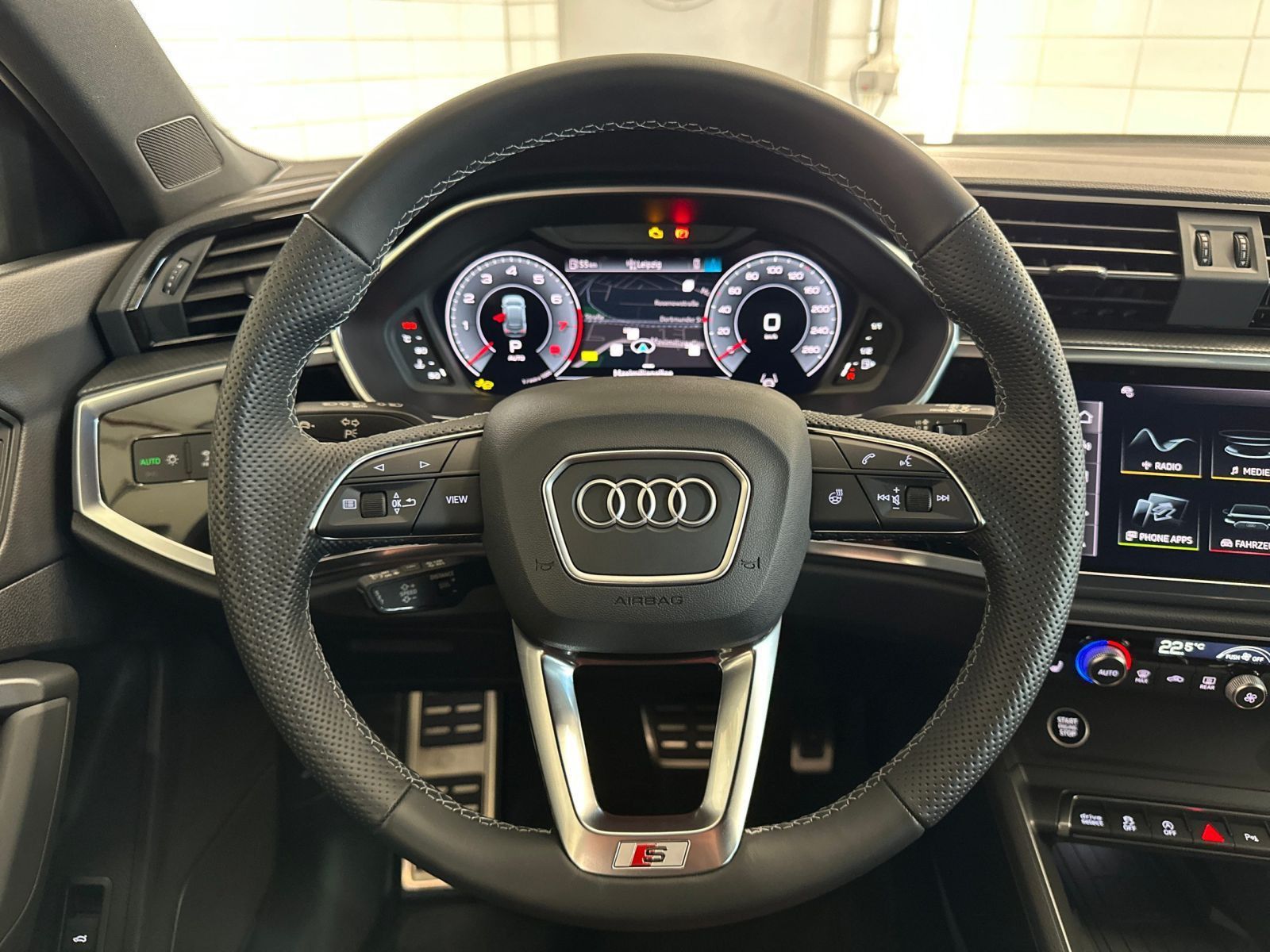 Audi Q3 - Bild 11
