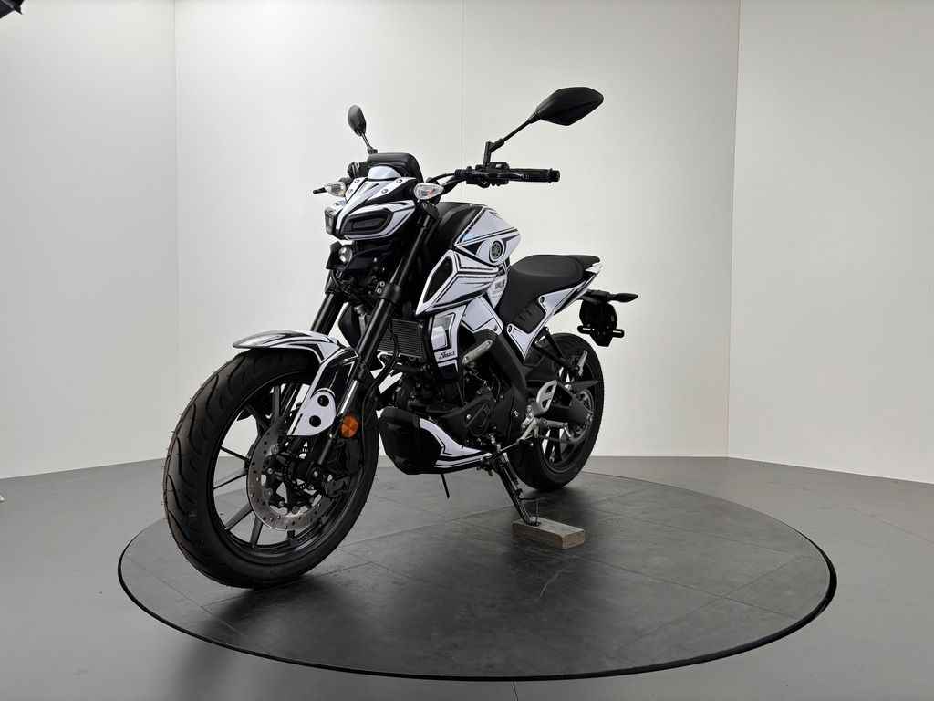 Fahrzeugabbildung Yamaha MT-125 *HERBST DEALS*YAMAHA RIDER FOLIERUNG