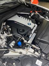 BMW X6 M50 M50d - - weiße BMW X6 M50