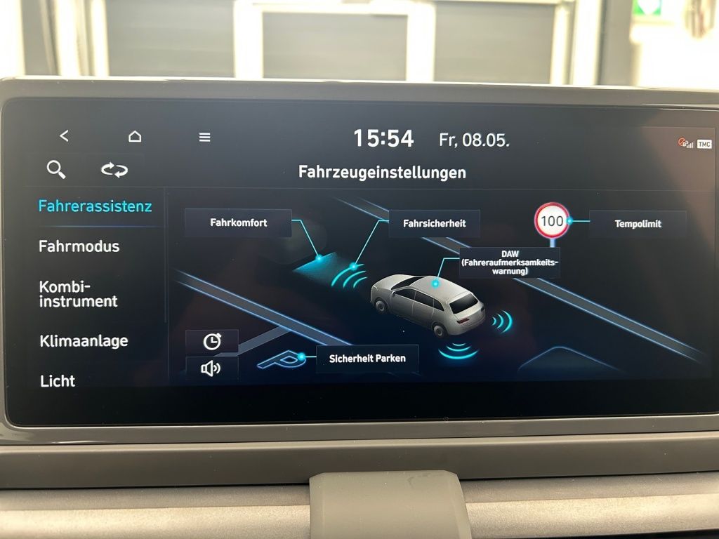 Fahrzeugabbildung Hyundai INSTER Cross EV 49 kWh Prime 2xKlima AUT KlimaA