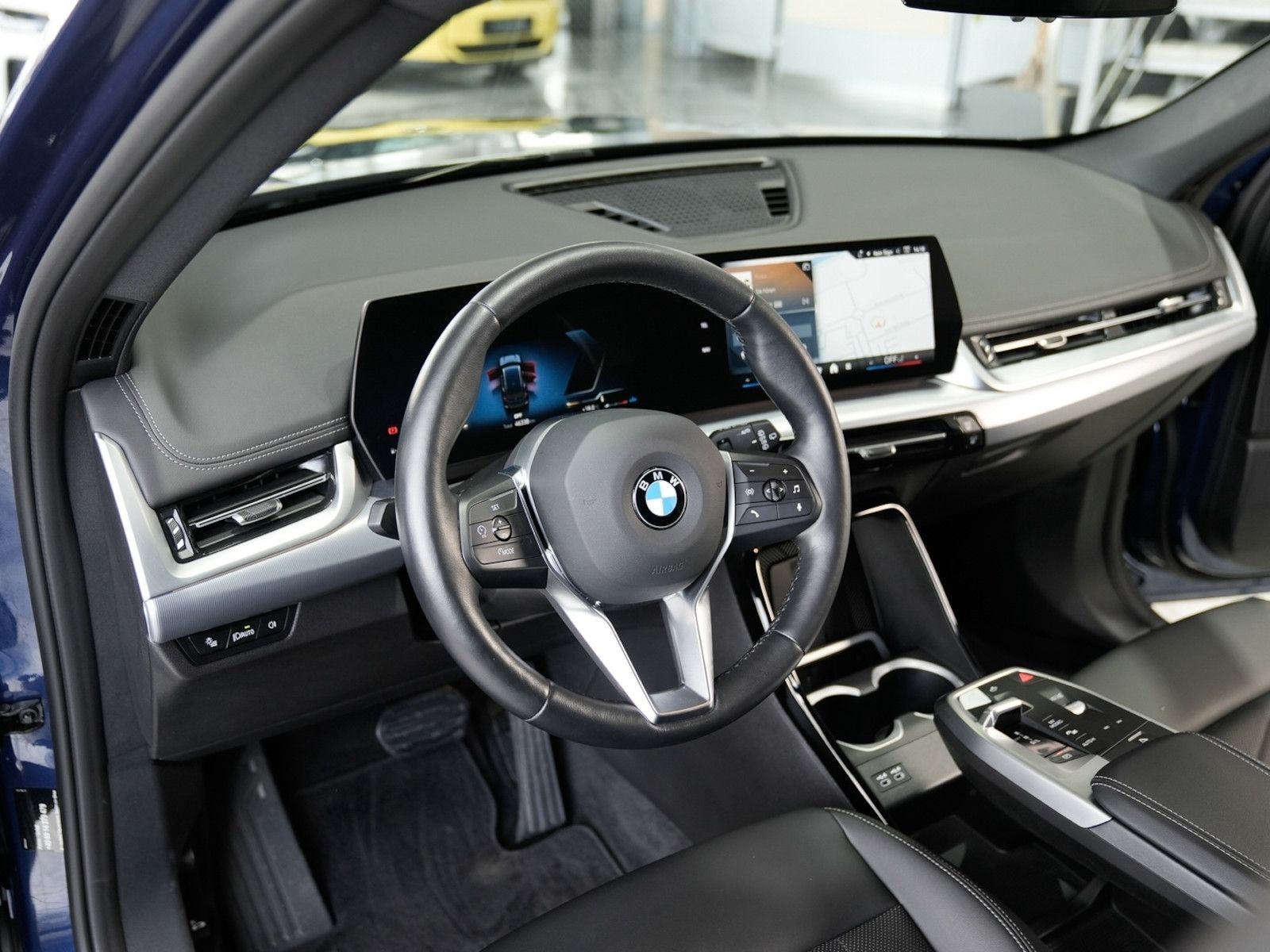 BMW X1 xDrive 20d xLine Komfortzug. LEDER foto 2