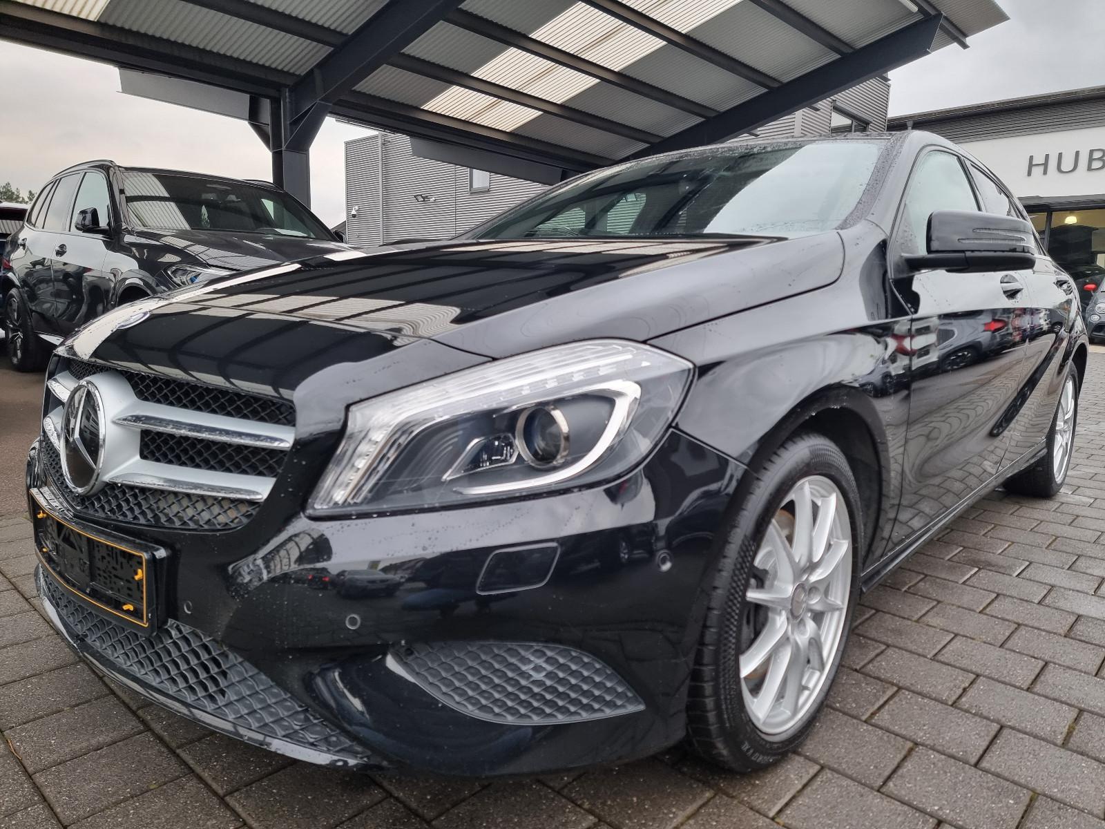 Mercedes-Benz A 250 4Matic Aut-F1 Leder Nav Sport-Paket StdHzg