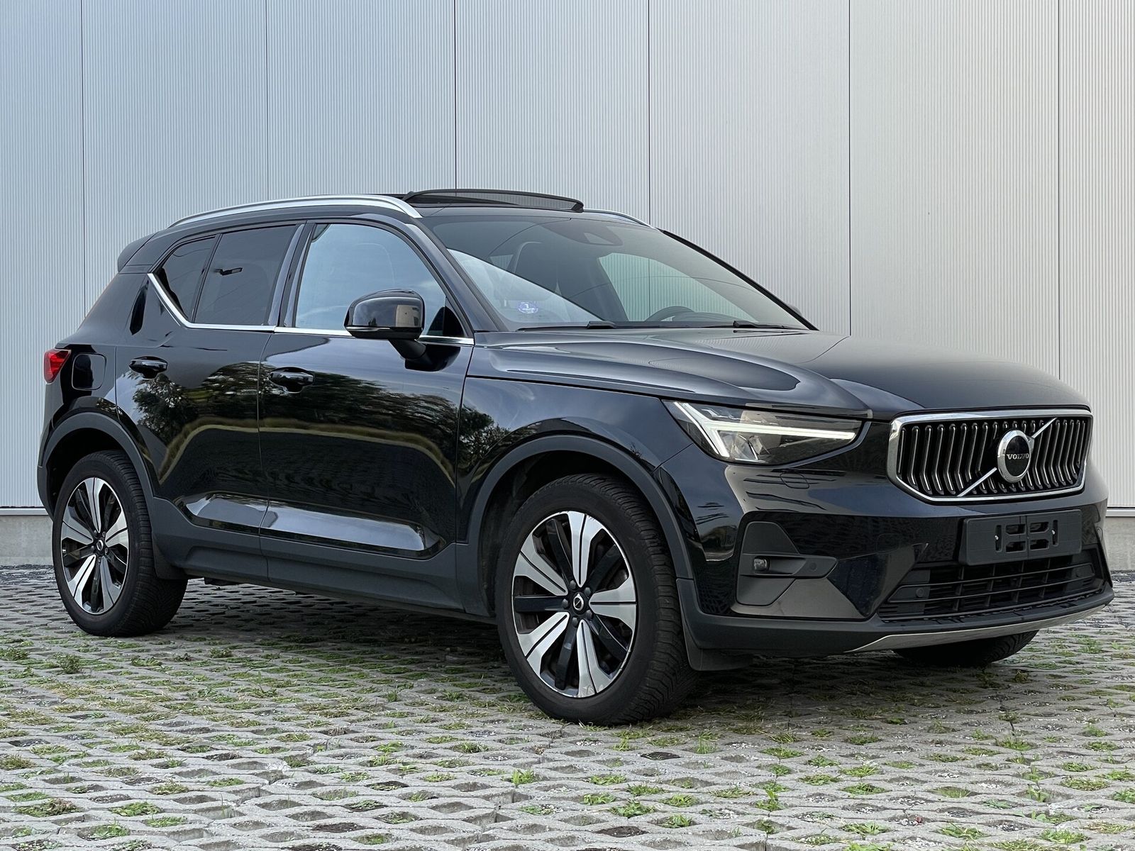 Volvo XC40 T4 Ultimate Bright PANO CAM CC HK MEM HEAT imagem 2