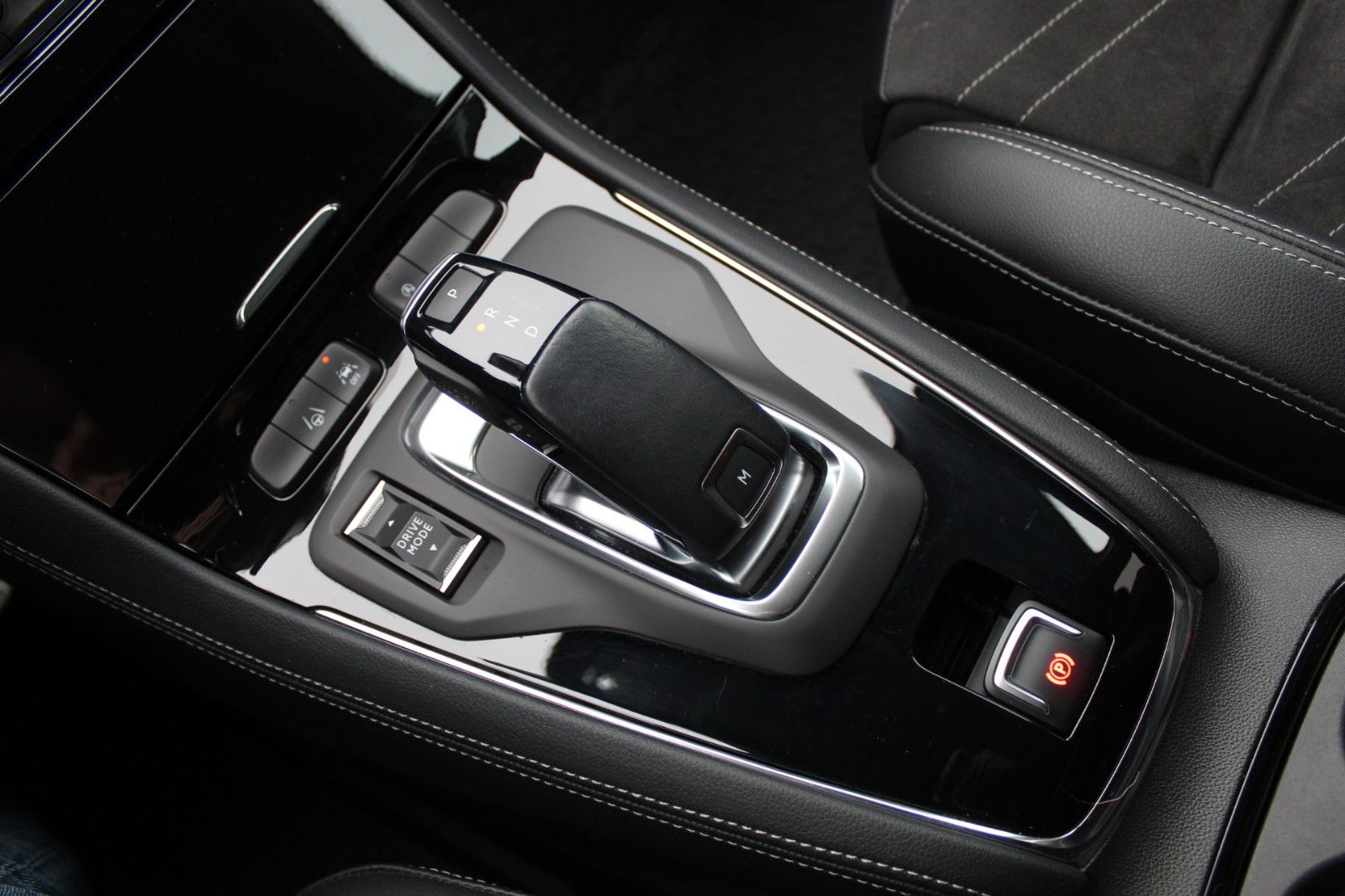 Fahrzeugabbildung Opel Grandland GS Line Automatik*Kamera*Sitzheizung