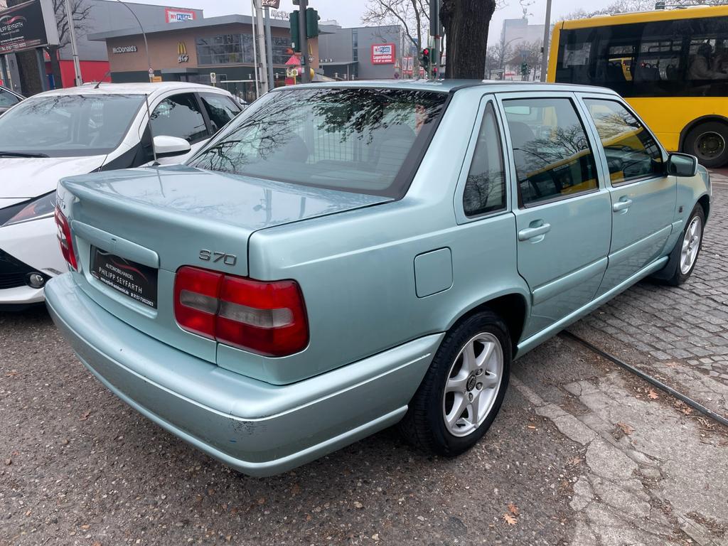 Volvo S70