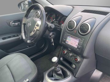 Nissan Qashqai I-Way 4X4 Tempo,Kam,Navi,Face*mtl. 110€*