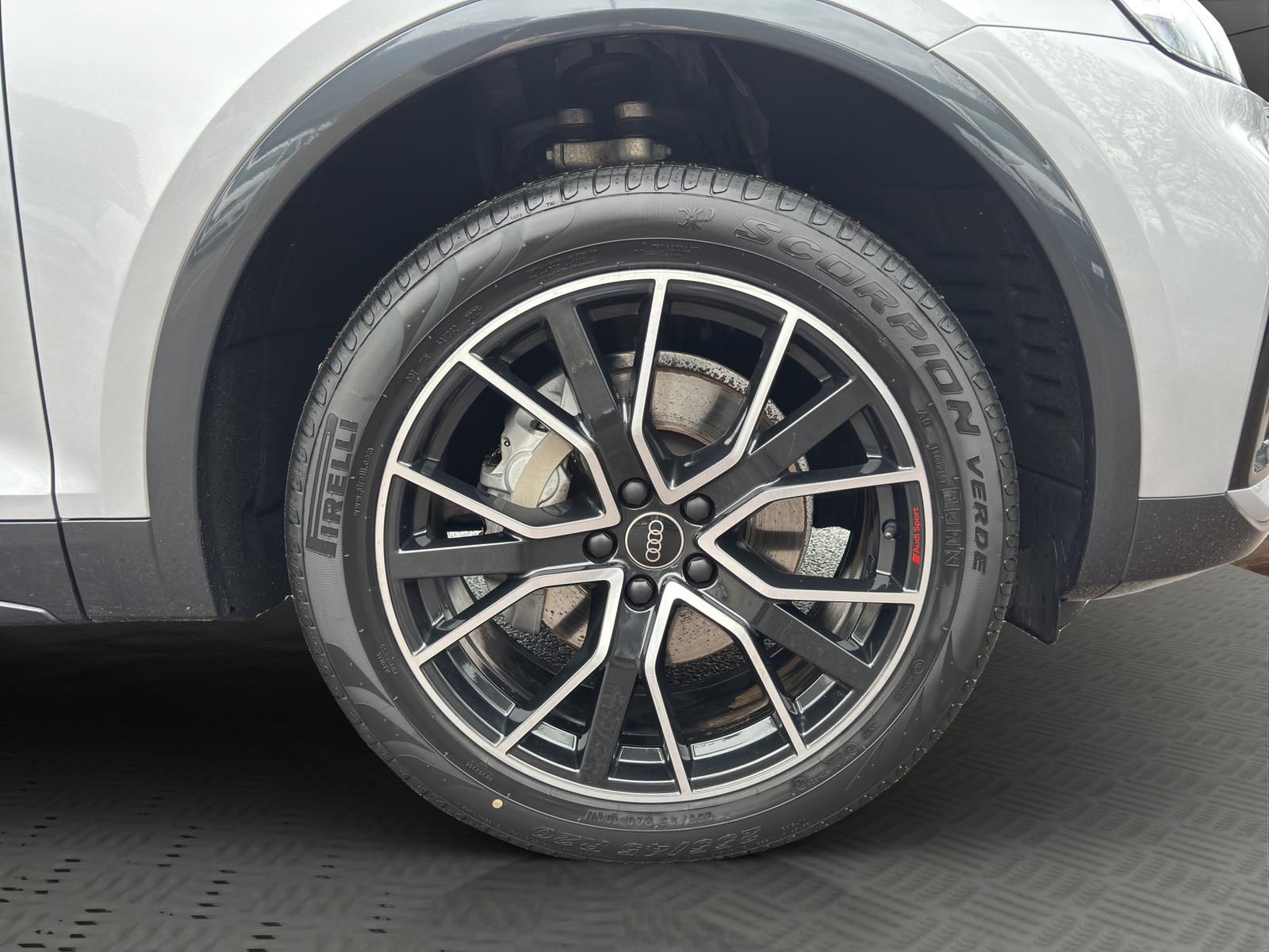 Q5 2.0 TDI quattro S-Line AHK PANO MATRIX-LED