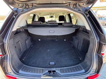 Land-Rover Discovery Sport - 11