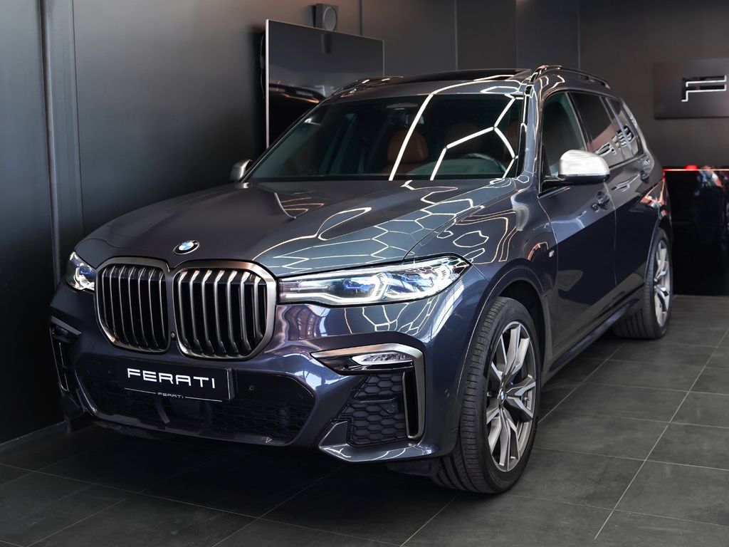 BMW X7 M50
