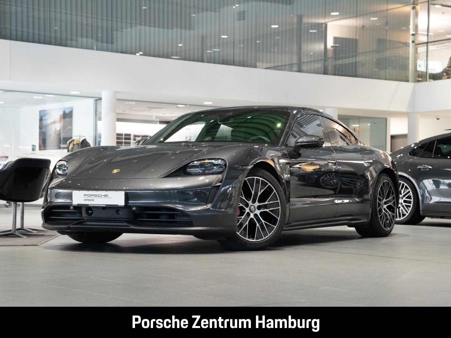 Porsche Taycan 4S Panorama BOSE InnoDrive PDLS Plus