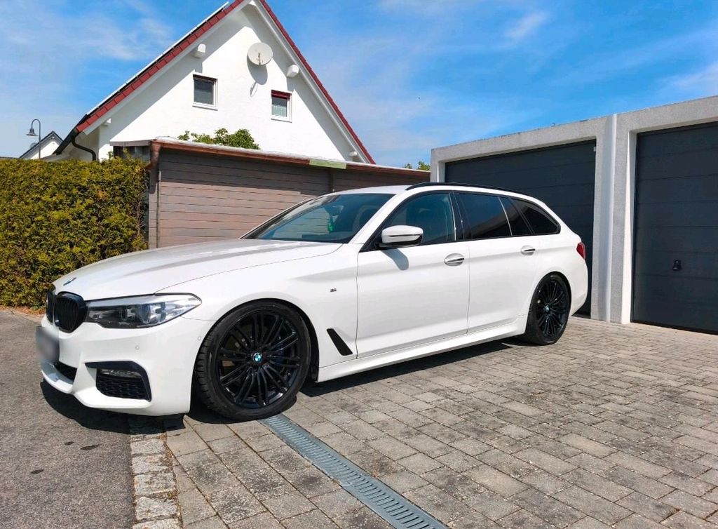 Image of BMW 530
