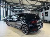Volkswagen Golf GTI Performance DSG*PANO*LED*DIGI.TACHO*ACC - mit Benzin-Antrieb: Schwarz, Scheckheftgepflegt, Limousine
