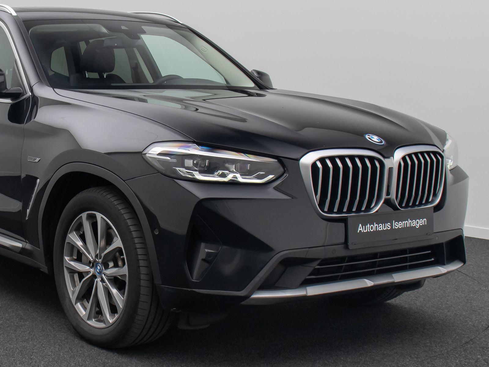 Fahrzeugabbildung BMW X3 xD30e DAB Kamera Panorama 19Zoll Leder Sport