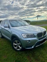 BMW X3 20D / Automatik / XDrive / AHK / Leder - BMW 320 mit Diesel-Antrieb: Geländewagen, Automatik