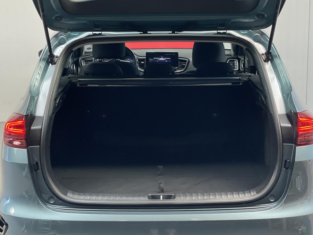 Kia Ceed SW 1.5 T-GDI DCT Spirit