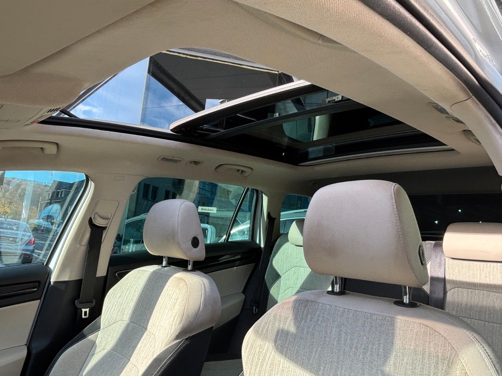 Fahrzeugabbildung SKODA Kodiaq Style 4x4 *Panorama*Kamera*ACC*SHZ